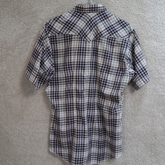 Wrangler VTG  Women Button Down Lot of 2 Shirts Pearl Snap Short Sleeve Plaid M - Picture 7 of 16